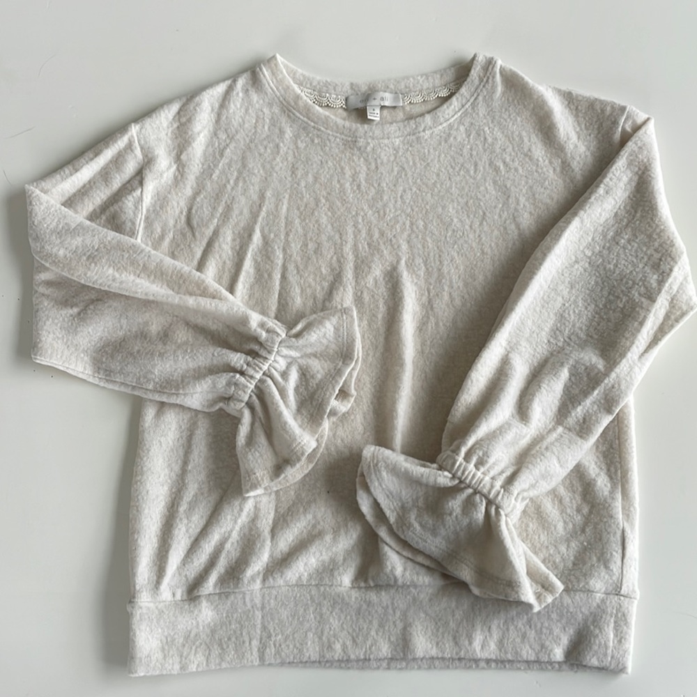 Eri + Ali super soft cream top